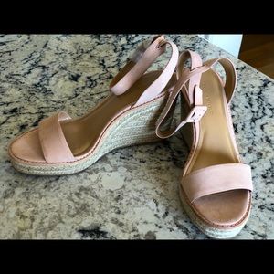 Banana Republic wedge espadrille sandal size 8 NIB